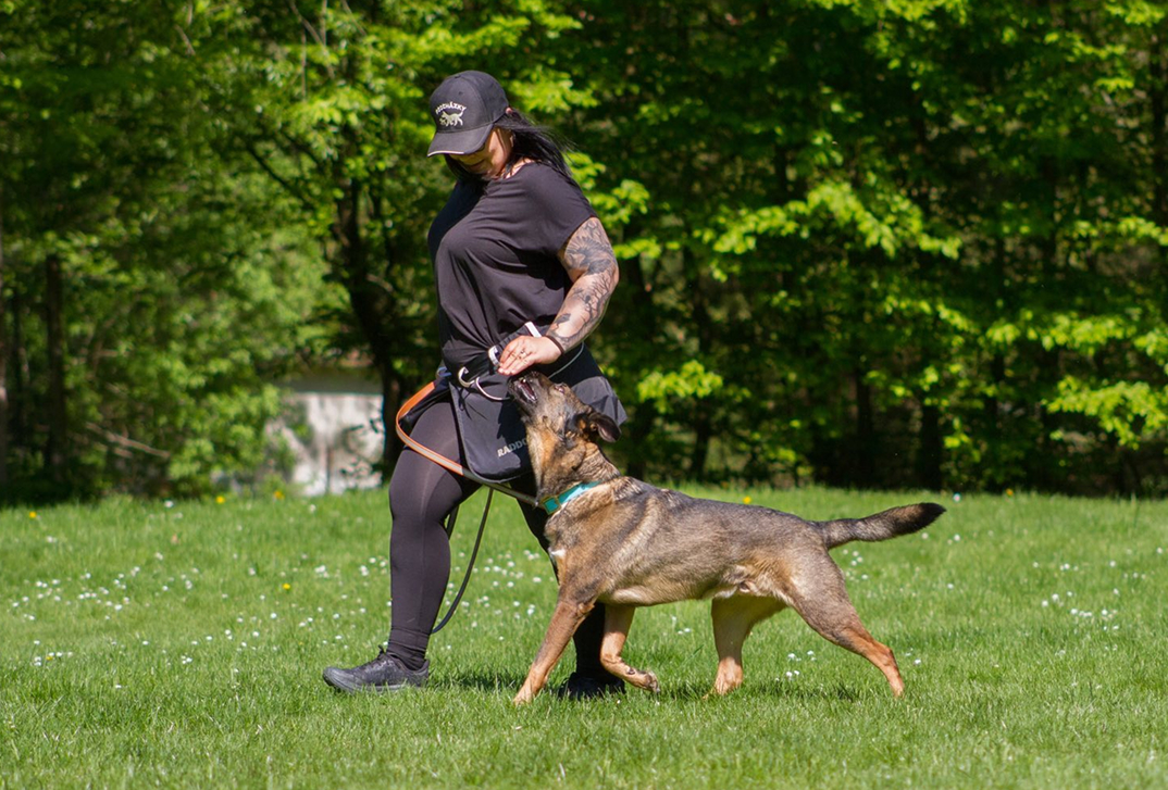 Šárka Trnečková se psem